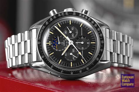 omega speedymoon moonphase review